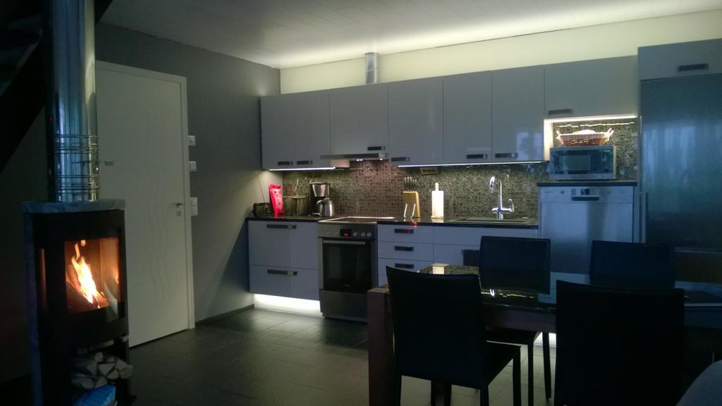 Koivuniemen Tila II Villa Säkylä Rum bild